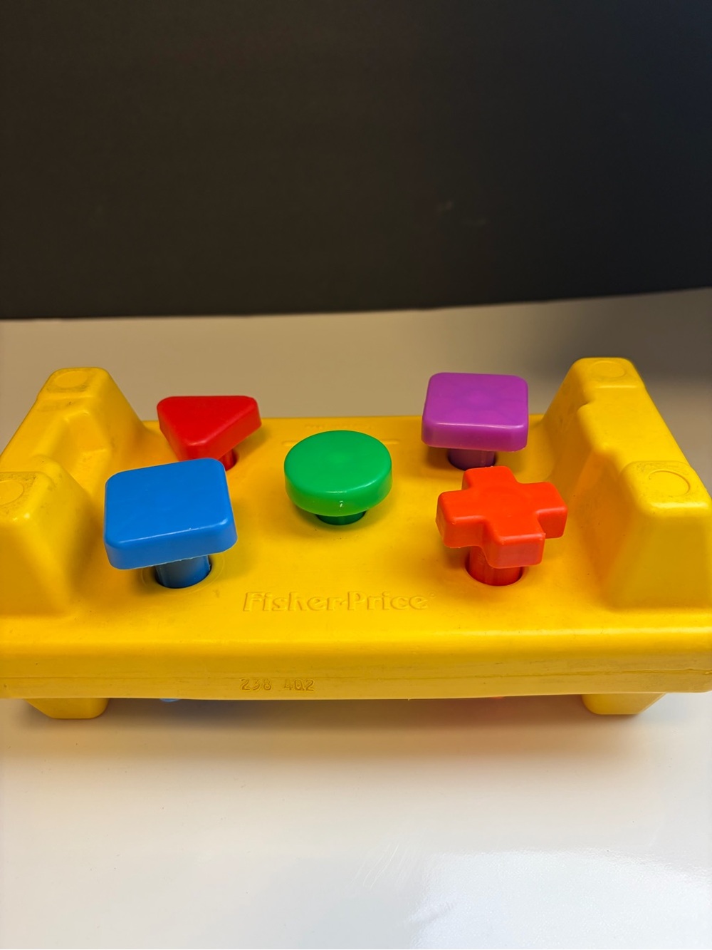 Fisher-Price Yellow Shape Sorter Toy with Multicolor Buttons - Picture 3 of 7